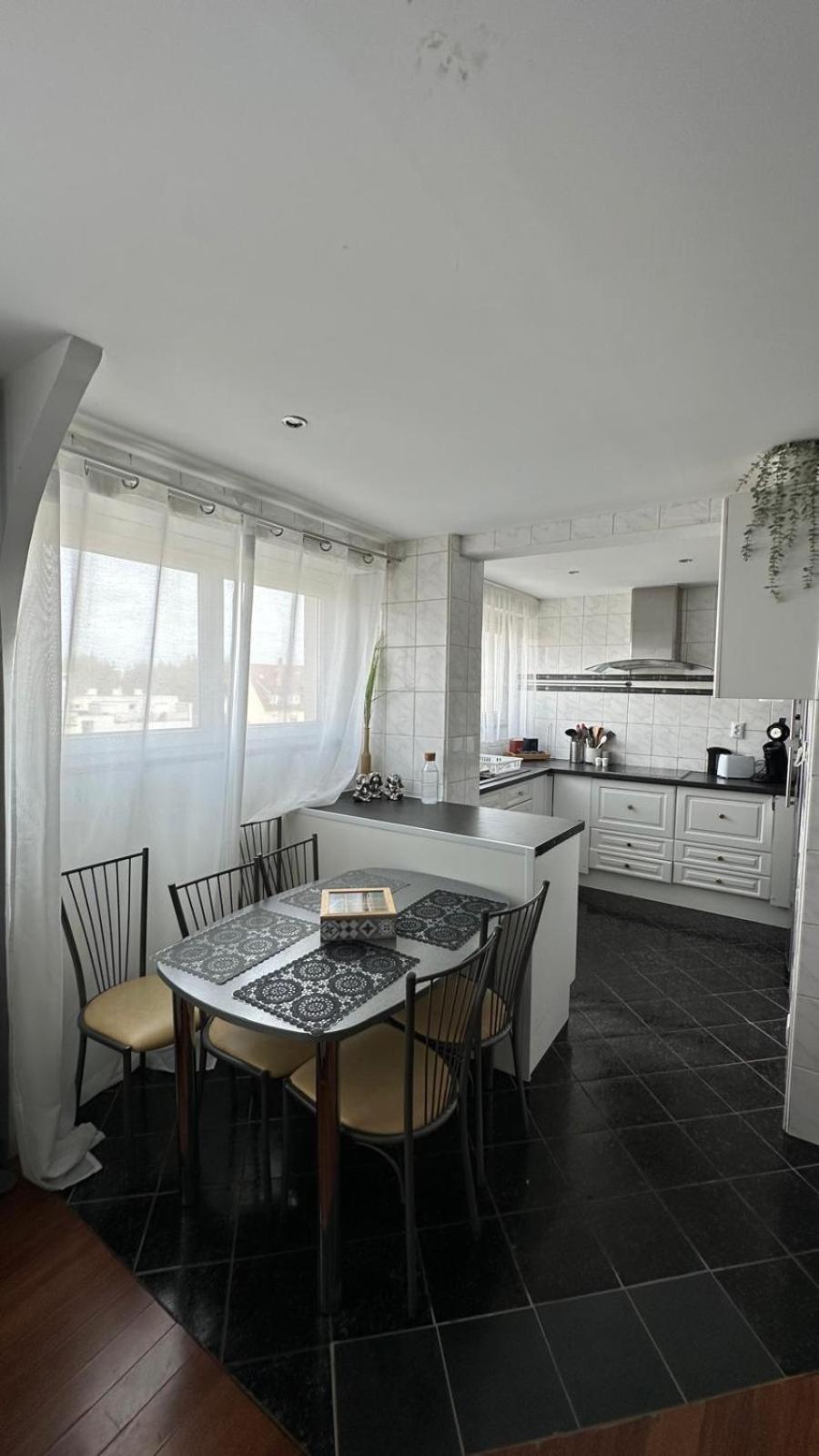 Apparemment Spacieux Et Lumineux Pour 6 Voyageurs สตราสบูร์ก ภายนอก รูปภาพ